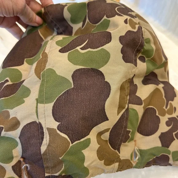 FREE with purchase of other nondiscounted camo item: Insulated Camo Hunting Hood - Picture 7 of 9